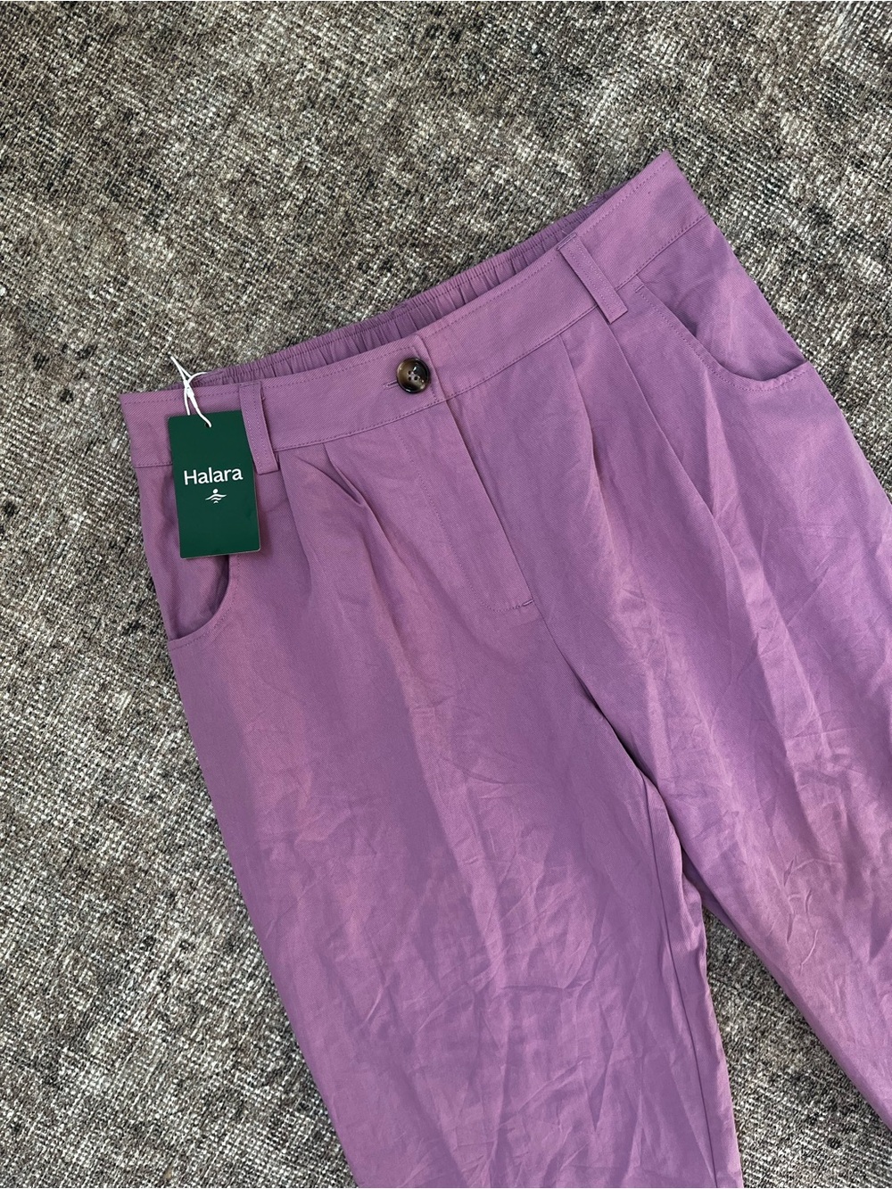 HALARA Lavender Relaxed Tapered Joggers Size M 30” inseam Cotton